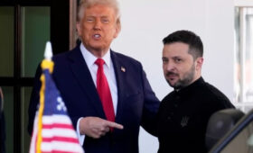 Трамп призвал Украину сменить президента