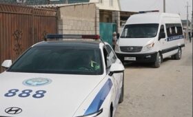 Более 50 пожилых бишкекчан получили помощь от сотрудников милиции
