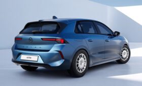 Ближе к народу: у Opel Astra появилась бюджетная версия Start на «штамповках»