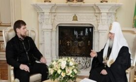 Патриарх Кирилл наградил Рамзана Кадырова орденом Славы и чести