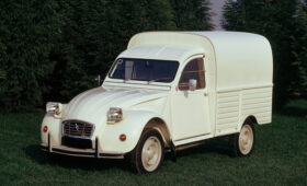 Citroen 2 CV Fourgonnette: честный народный «каблучок» на базе нового «гадкого утёнка»